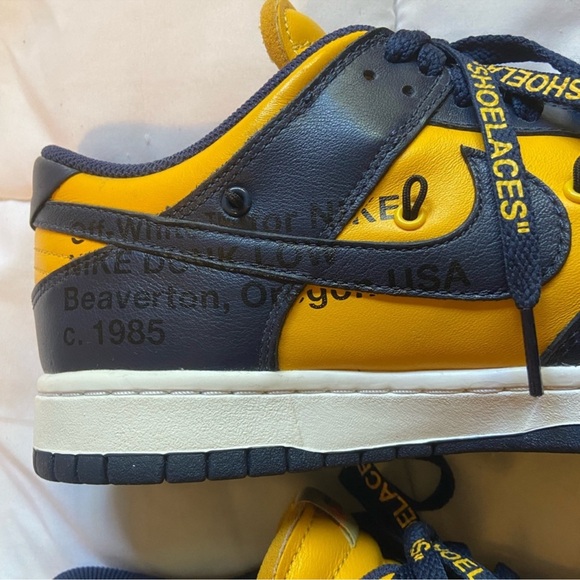 Nike dunk low university gold sneakers - Picture 3 of 3